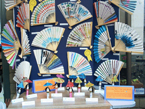 Chinese fans and Japanese girl's day dolls